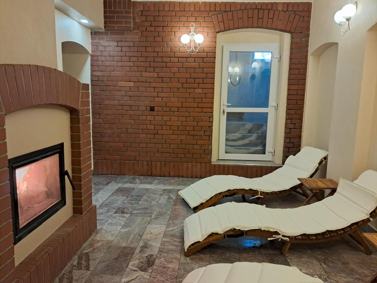 Szwajcarka Willa Z Sauna I Jacuzzi Kudowa-Zdrój Εξωτερικό φωτογραφία
