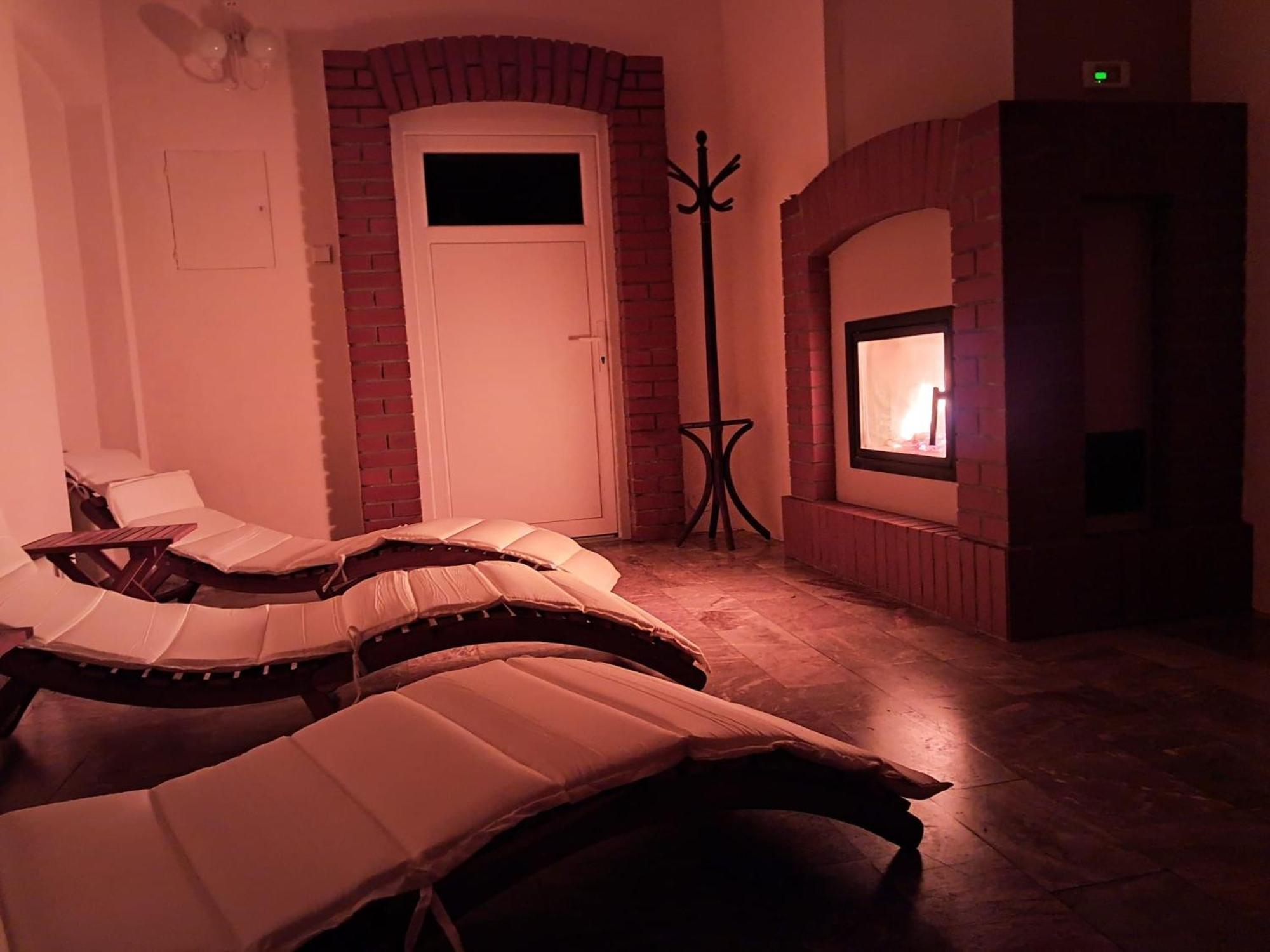 Szwajcarka Willa Z Sauna I Jacuzzi Kudowa-Zdrój Εξωτερικό φωτογραφία