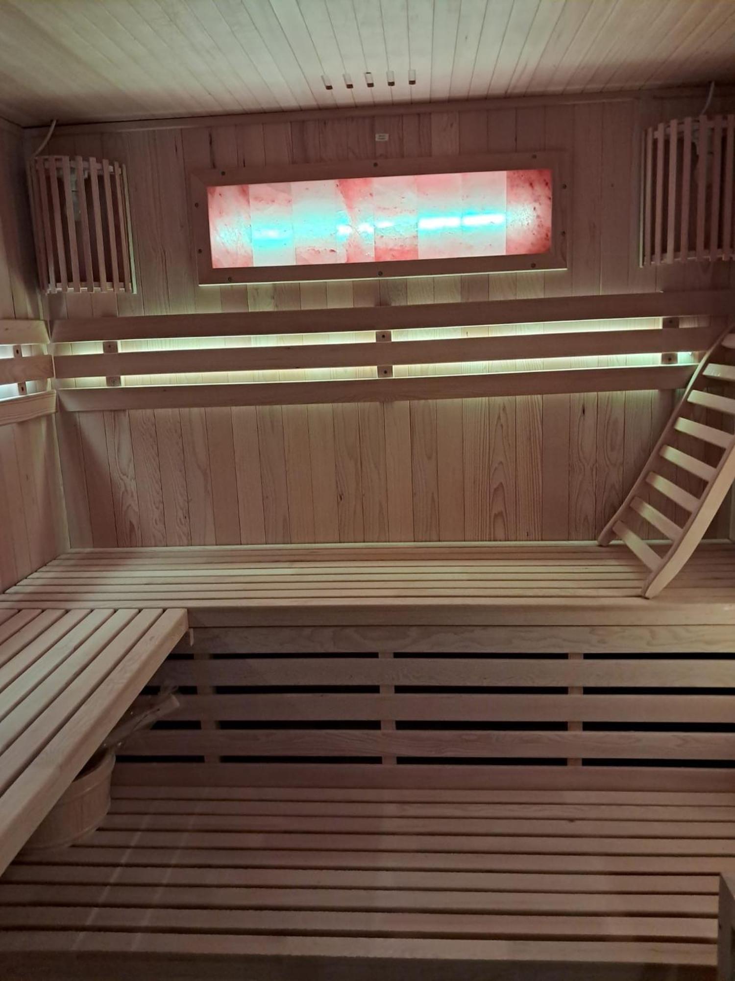 Szwajcarka Willa Z Sauna I Jacuzzi Kudowa-Zdrój Εξωτερικό φωτογραφία