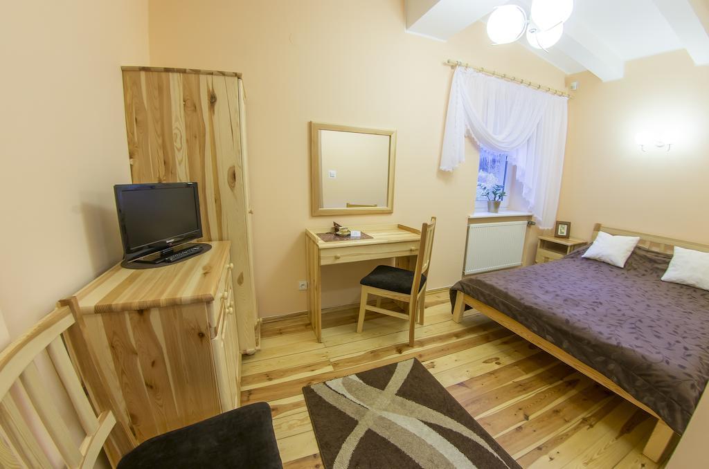 Szwajcarka Willa Z Sauna I Jacuzzi Kudowa-Zdrój Δωμάτιο φωτογραφία